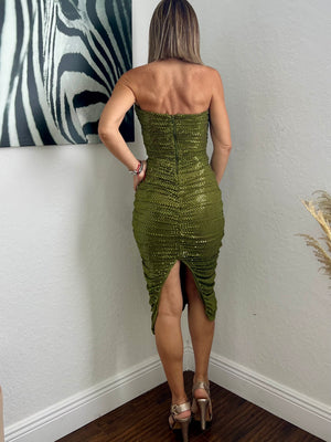 Green   spaghetti dress